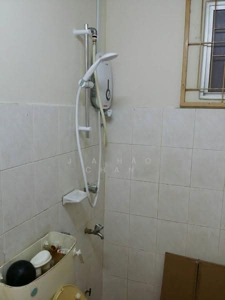 Apartment for Sale at Desa Tanjung - Jia Hao Chan - Bathroom - PropertyGuru.com.my