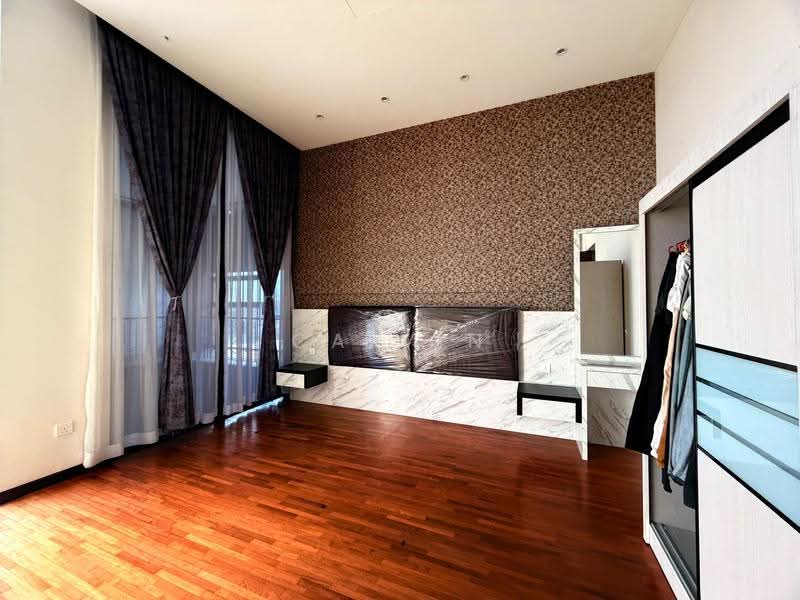 Semi-Detached House for Sale in Johor Bahru (Johor) - Calvin Wong - Bedroom - PropertyGuru.com.my