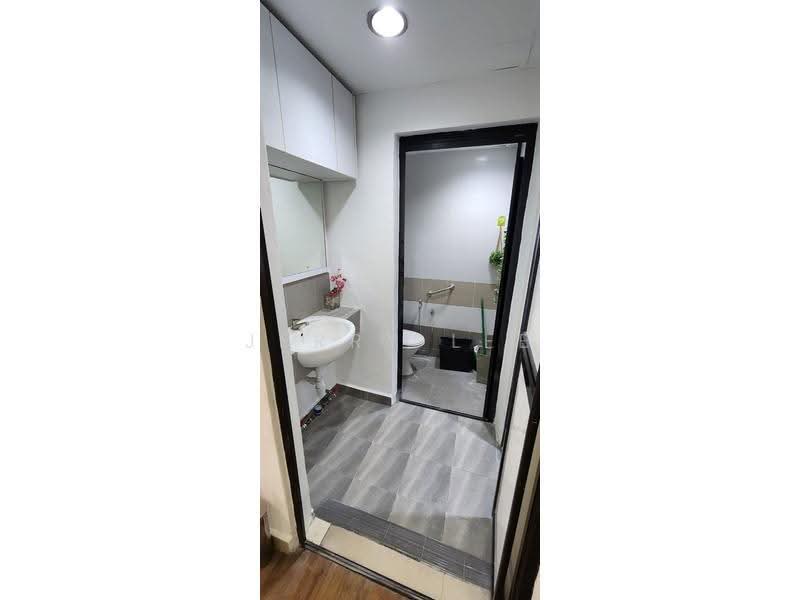 Shop / Office untuk Disewa di Petaling Jaya (Selangor) - Jerry Lee - Bathroom - PropertyGuru.com.my