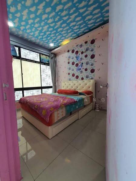 Kediaman Servis untuk Dijual di R&F Princess Cove Phase 1 - Simon Wang - Bedroom - PropertyGuru.com.my