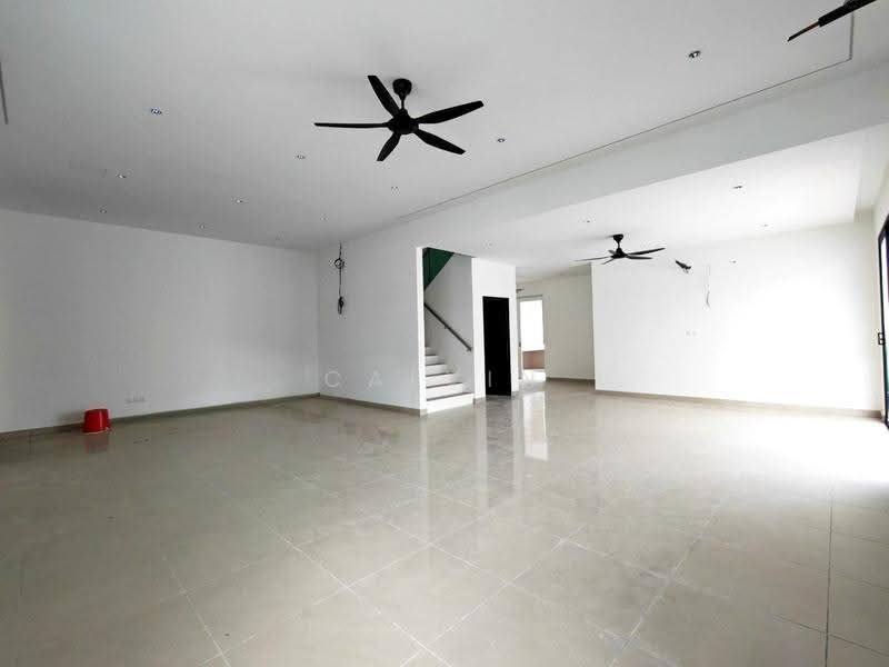 Rumah Berkembar untuk Dijual di Kempas (Johor Bahru) - Calvin Lee - Living Room - PropertyGuru.com.my