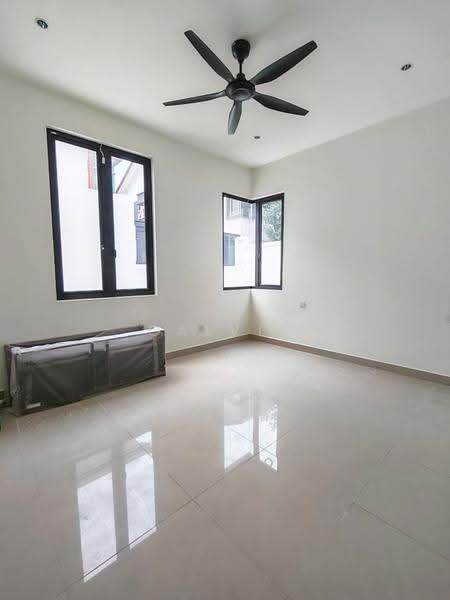 Rumah Berkembar untuk Dijual di Kempas (Johor Bahru) - Calvin Lee - Interior - PropertyGuru.com.my