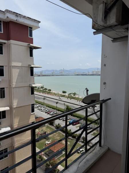 Pangsapuri untuk Disewa di Vista Perdana Apartment - Yong Soo Kee - Balcony - PropertyGuru.com.my