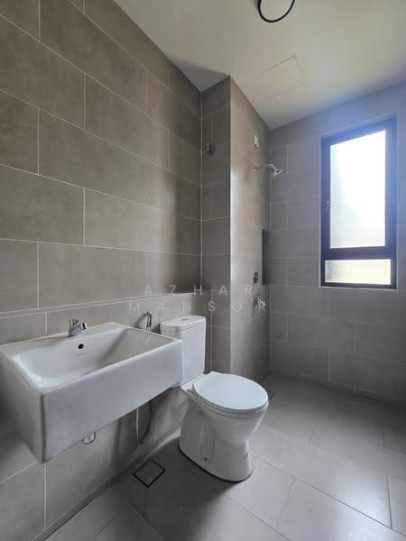 Townhouse for Rent in Elmina (Shah Alam) - Azhar Mansor - Bathroom - PropertyGuru.com.my