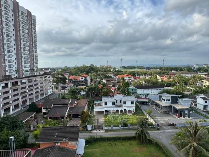 Kondominium untuk Dijual di D'Aman Residence - CE Goh - balcony view - PropertyGuru.com.my