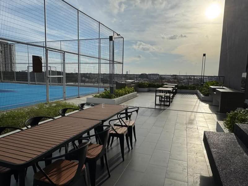 Kondominium untuk Dijual di D'Aman Residence - CE Goh - BBQ Area - PropertyGuru.com.my