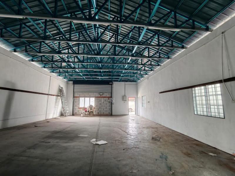 Gudang untuk Disewa di Kampung Cempaka (Petaling Jaya) - Wysin Wan - Interior - PropertyGuru.com.my