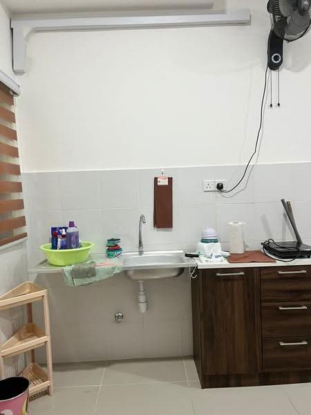 Kediaman Servis untuk Disewa di MKH Boulevard II - Kayden Siah - Kitchen - PropertyGuru.com.my