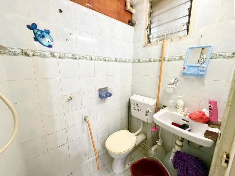 Rumah Flat untuk Dijual di Sri Lanang - Keith Ching - Bathroom - PropertyGuru.com.my