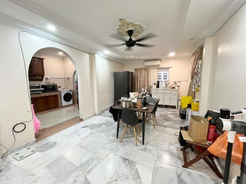 Bungalow House for Sale in Bukit Sentosa (Rawang) - Tom Yip - Kitchen - PropertyGuru.com.my