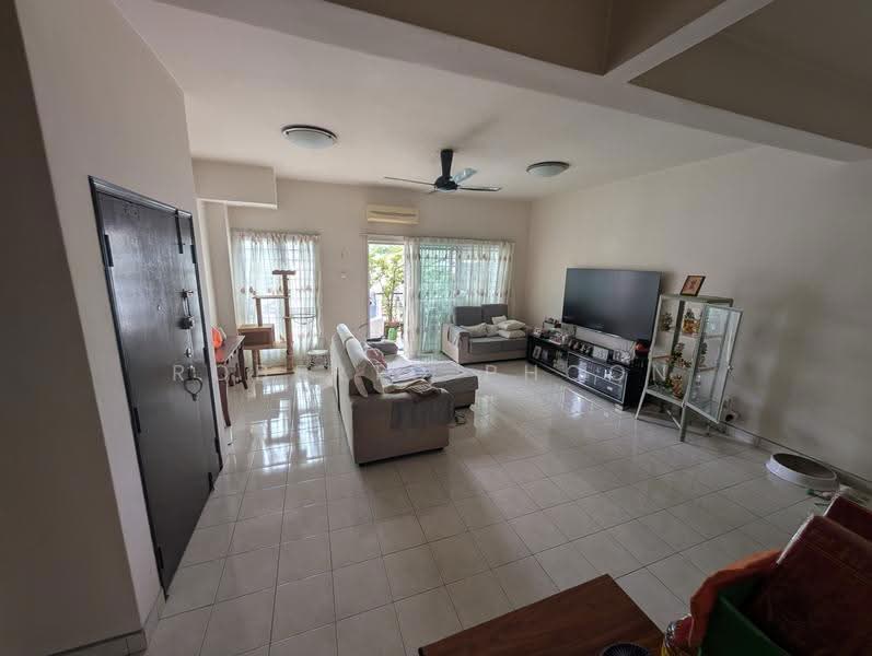 Rumah Bandar untuk Dijual di KL City Centre (Kuala Lumpur) - Roberto Phoon - Living Room - PropertyGuru.com.my