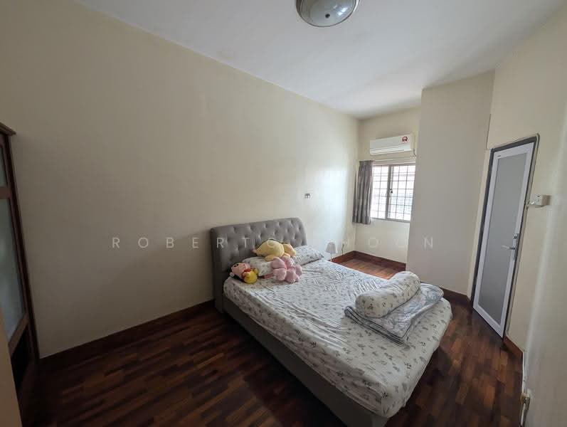 Rumah Bandar untuk Dijual di KL City Centre (Kuala Lumpur) - Roberto Phoon - Bedroom - PropertyGuru.com.my