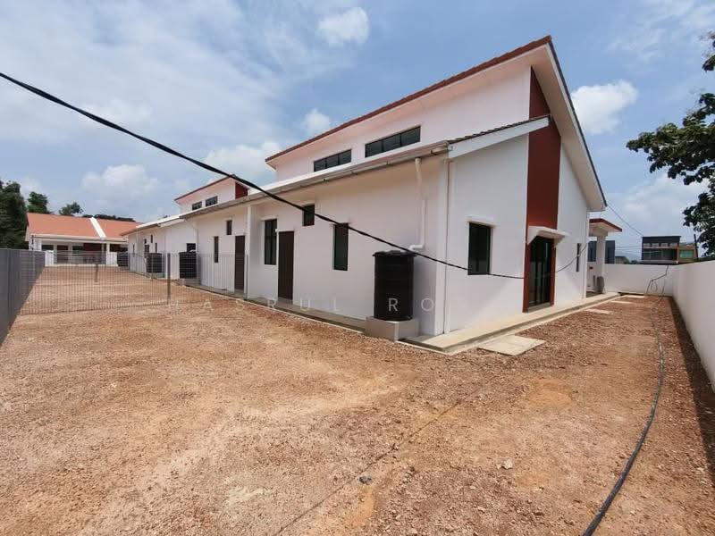 Semi-Detached House for Sale in Jitra (Kedah) - Hasrul Rosli - Exterior - PropertyGuru.com.my