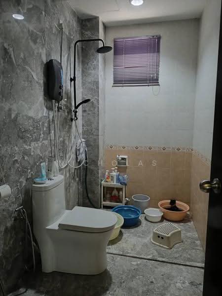 Rumah Berkembar untuk Dijual di Taman Impian Emas (Skudai) - Nicholas Tey - Bathroom - PropertyGuru.com.my