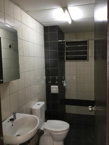 Kondominium untuk Disewa di Indah Alam (Subang Andaman) - Christie Chan - Bathroom - PropertyGuru.com.my