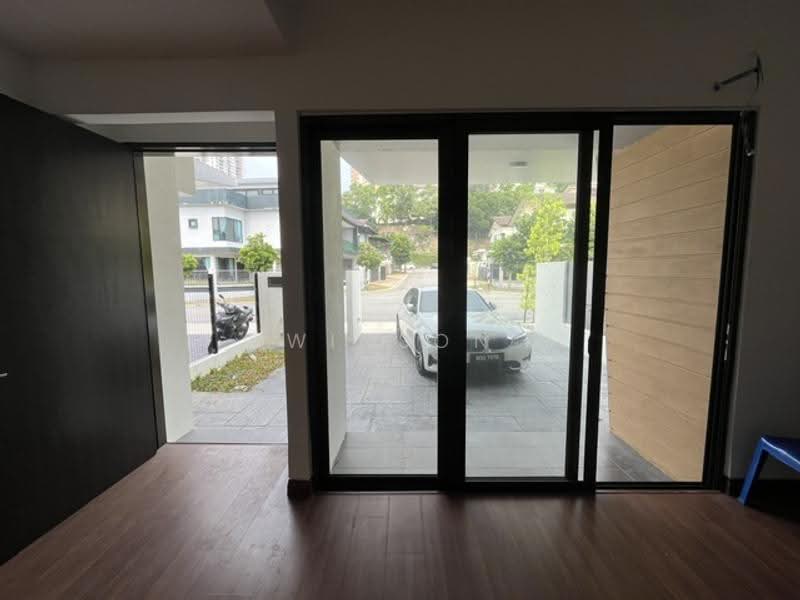 Rumah Teres untuk Dijual di Hulu Langat (Selangor) - Winson Liem - Entrance - PropertyGuru.com.my