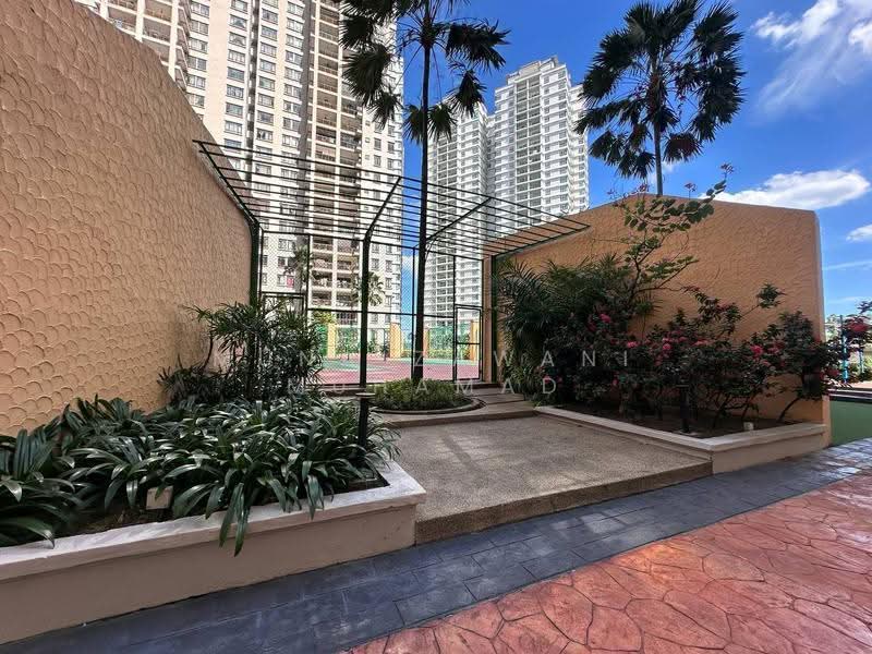 Kondominium untuk Dijual di Royal Domain Sri Putramas 2 - Muna Zawani Muhamad - Exterior - PropertyGuru.com.my