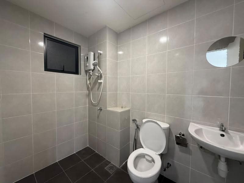 Kediaman Servis untuk Disewa di Duduk Se.Ruang @ Eco Sanctuary - SY Lee - Bathroom - PropertyGuru.com.my