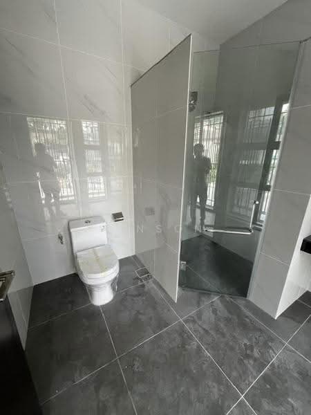 2-storey Terraced House for Sale in Batu 9 (Cheras) - Winson Liem - Bathroom - PropertyGuru.com.my