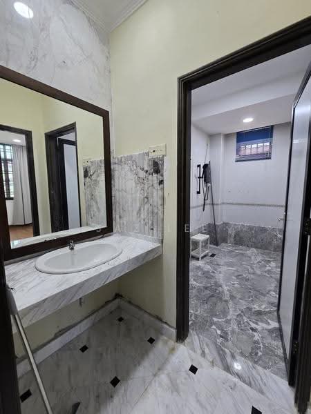 Rumah Berkembar untuk Dijual di Taman Impian Emas (Skudai) - Jaz Lee - PropertyGuru.com.my