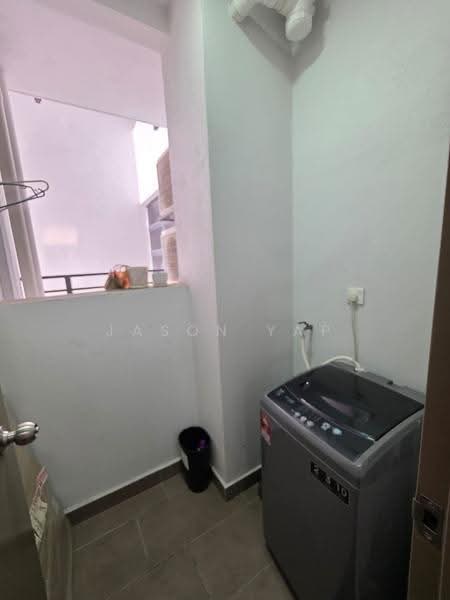 Kediaman Servis untuk Disewa di Astetica Residences - Jason Yap - Balcony - PropertyGuru.com.my
