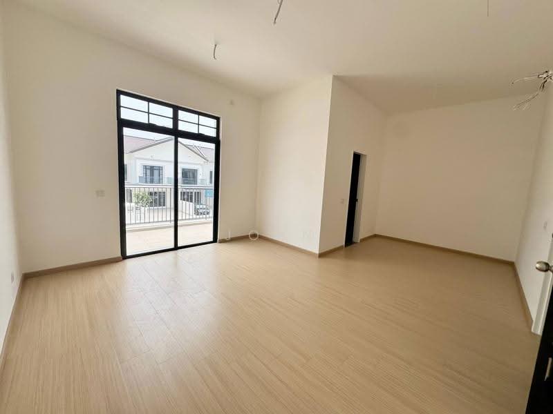 Rumah Kluster untuk Dijual di Eco Botanic 2 (Iskandar Puteri (Nusajaya)) - Joan Chia - Living Room - PropertyGuru.com.my