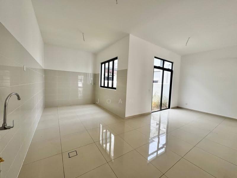 Rumah Kluster untuk Dijual di Eco Botanic 2 (Iskandar Puteri (Nusajaya)) - Joan Chia - Kitchen - PropertyGuru.com.my