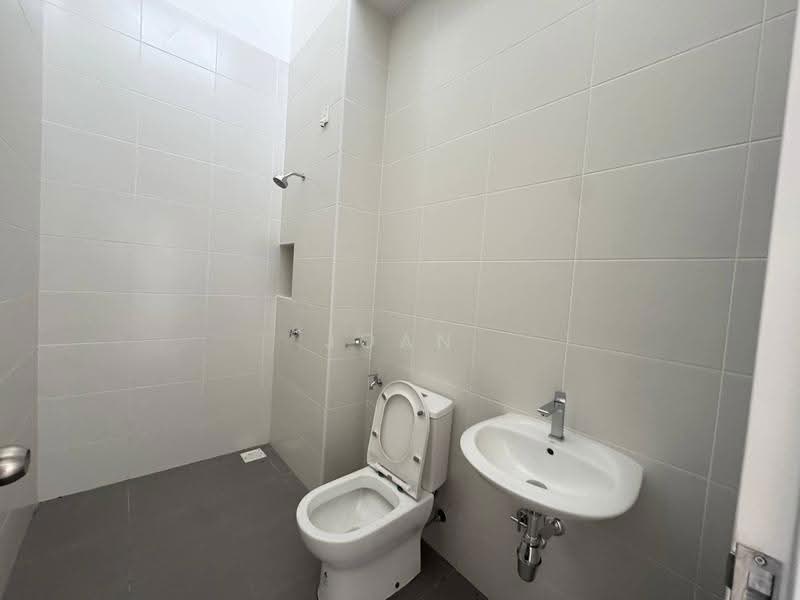 Rumah Kluster untuk Dijual di Eco Botanic 2 (Iskandar Puteri (Nusajaya)) - Joan Chia - Bathroom - PropertyGuru.com.my