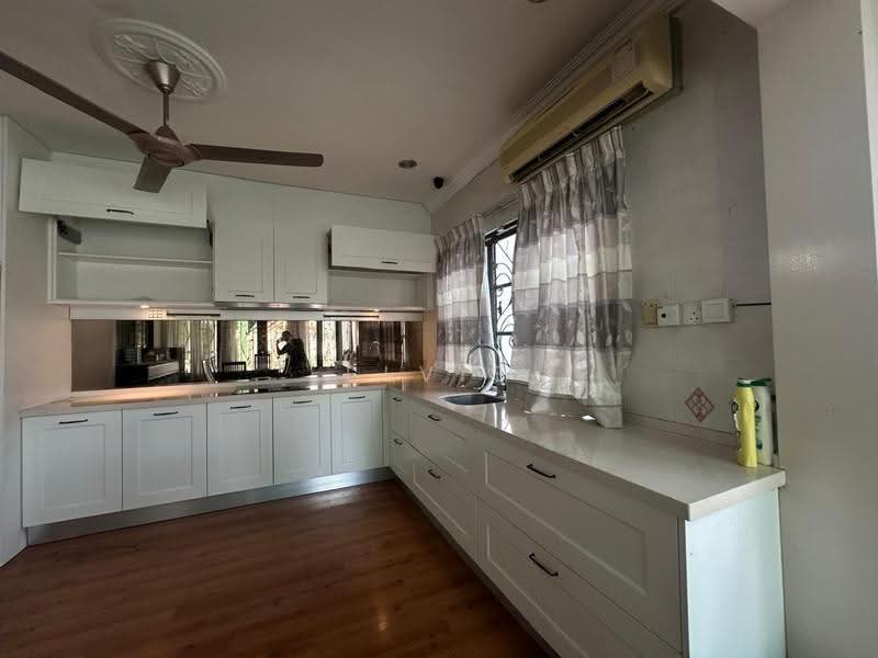 Bungalow House untuk Dijual di Taman Bukit Mewah (Kajang) - Elvis Kok - Kitchen - PropertyGuru.com.my