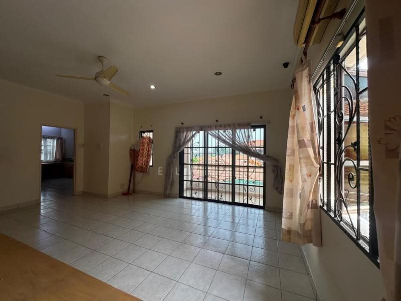 Bungalow House untuk Dijual di Taman Bukit Mewah (Kajang) - Elvis Kok - Living Room - PropertyGuru.com.my
