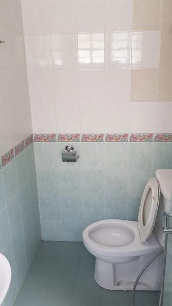 Rumah Teres 2-Tingkat untuk Disewa di BANDAR PUCHONG JAYA (Puchong) - Alex Yip - Bathroom - PropertyGuru.com.my