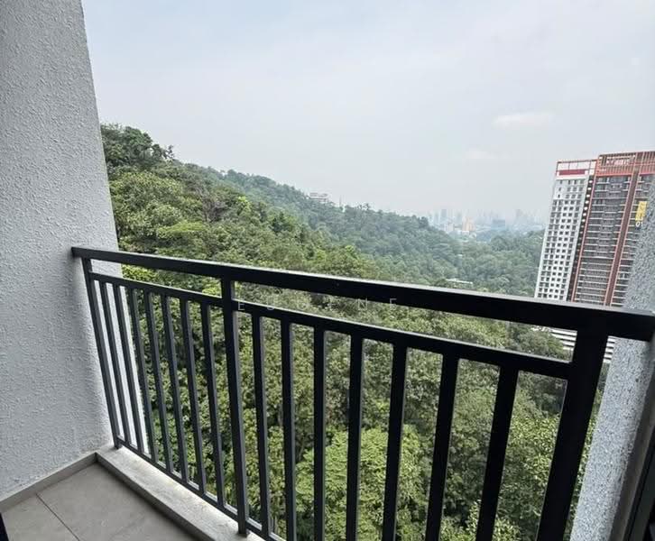 Kondominium untuk Disewa di The Trees - Eugene Tan - Balcony - PropertyGuru.com.my