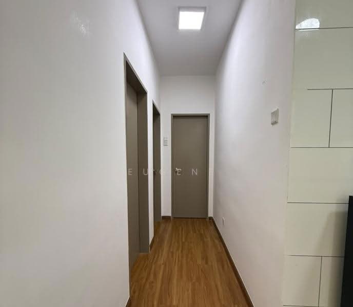 Kondominium untuk Disewa di The Trees - Eugene Tan - Corridor - PropertyGuru.com.my