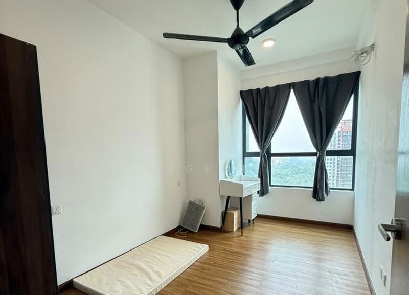 Kondominium untuk Disewa di The Trees - Eugene Tan - Bedroom - PropertyGuru.com.my