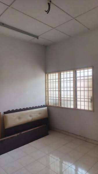 1-storey Terraced House for Sale in Taman Bertam Impian (Tanjong Minyak) - Ann Lim - Bedroom - PropertyGuru.com.my