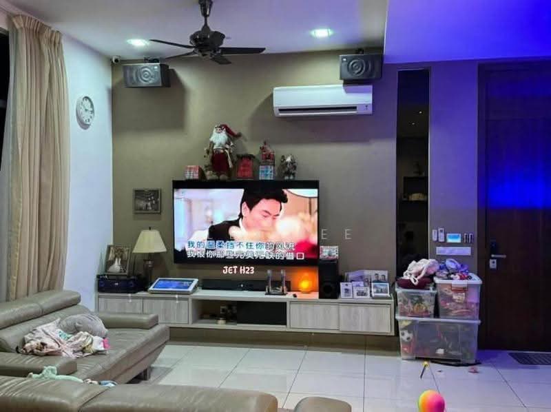 Semi-Detached House for Sale in Setia Alam (Selangor) - Alex Lee - Living Room - PropertyGuru.com.my