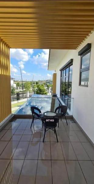 Semi-Detached House for Sale in Setia Alam (Selangor) - Alex Lee - Balcony - PropertyGuru.com.my