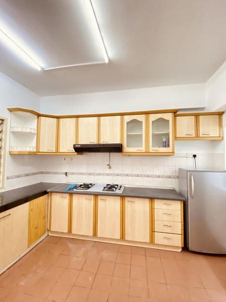 Condominium for Rent at Vista Komanwel B - CK Yee - Kitchen - PropertyGuru.com.my