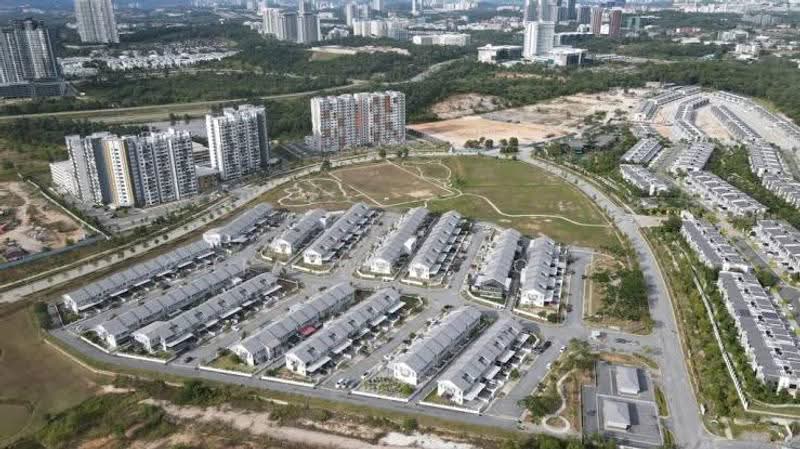 2-storey Terraced House for Sale in Cyberjaya (Selangor) - Chia Wai Yong - Exterior - PropertyGuru.com.my