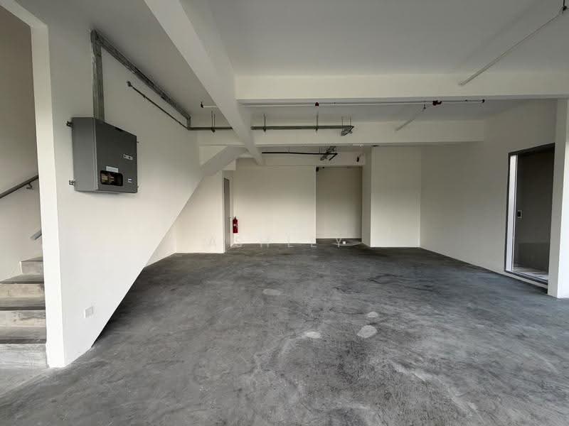 Retail Space for Sale in Tanjung Tokong (Penang) - Ashley Tan - Interior - PropertyGuru.com.my