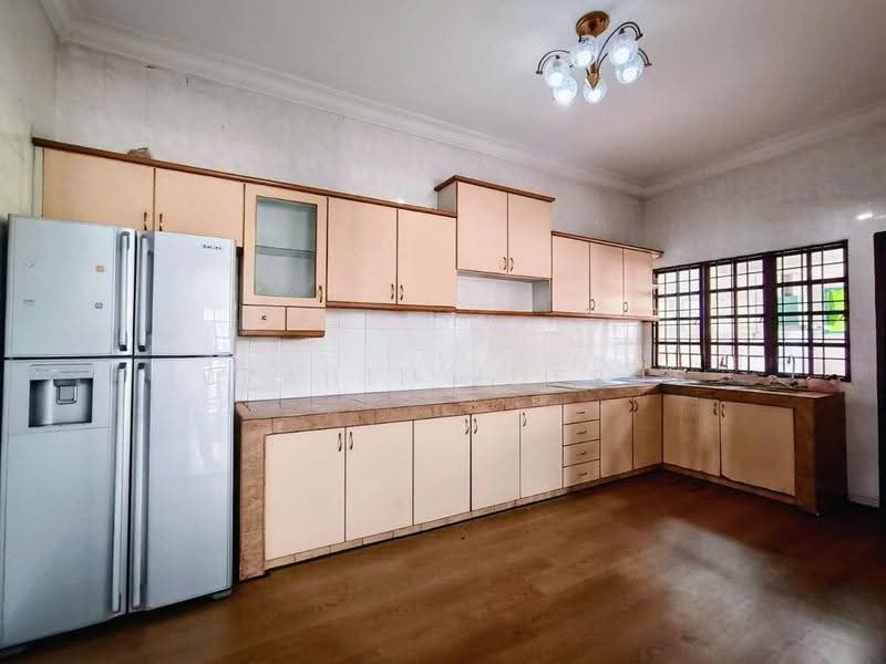 Rumah Berkembar untuk Dijual di Sungai Buloh (Selangor) - Ibrahim Iderus - Kitchen - PropertyGuru.com.my