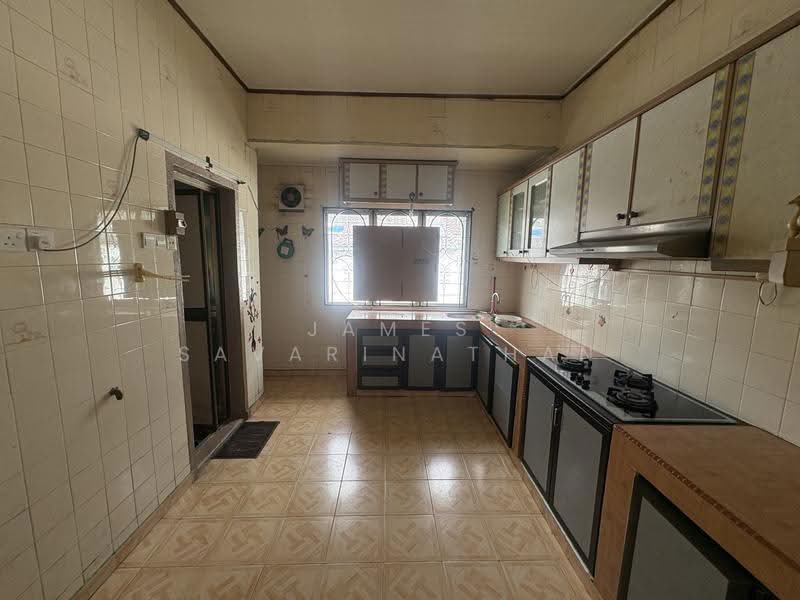 Terraced House for Sale in Batu 9 (Cheras) - James Savarinathan - Kitchen - PropertyGuru.com.my