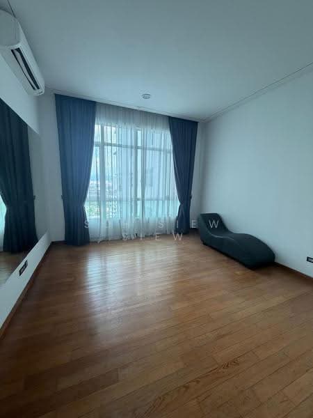 Kondominium untuk Disewa di The Pearl KLCC - Soh Siew Siew - Living Room - PropertyGuru.com.my