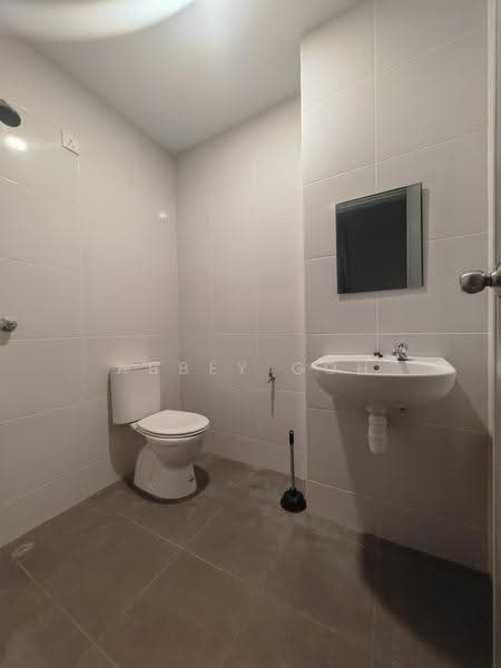 Townhouse for Rent in Simpang Ampat (Penang) - Abbey Goh - Bathroom - PropertyGuru.com.my