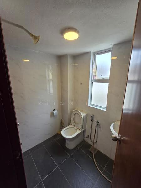 2-storey Terraced House for Sale in Kepong (Kuala Lumpur) - Kiing TW - Bathroom - PropertyGuru.com.my
