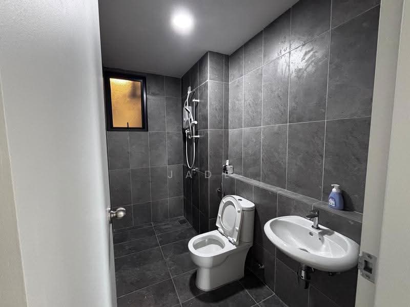 Service Residence for Rent at D'Sini Residences - Jade Gan - Bathroom - PropertyGuru.com.my