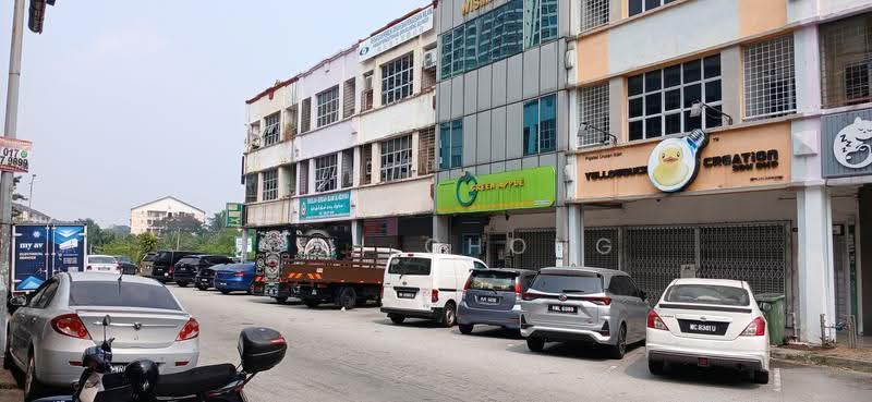 Shop for Rent in Bandar Puteri Puchong (Puchong) - Josh Chong - Exterior - PropertyGuru.com.my