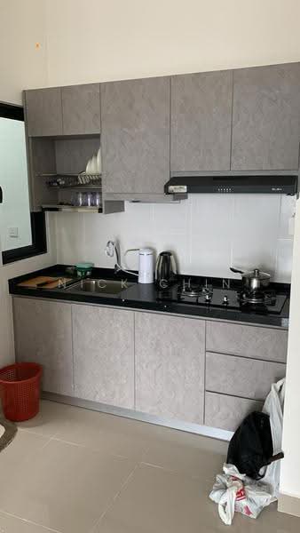 Kediaman Servis untuk Disewa di MKH Boulevard II - Nick Chin - Kitchen - PropertyGuru.com.my