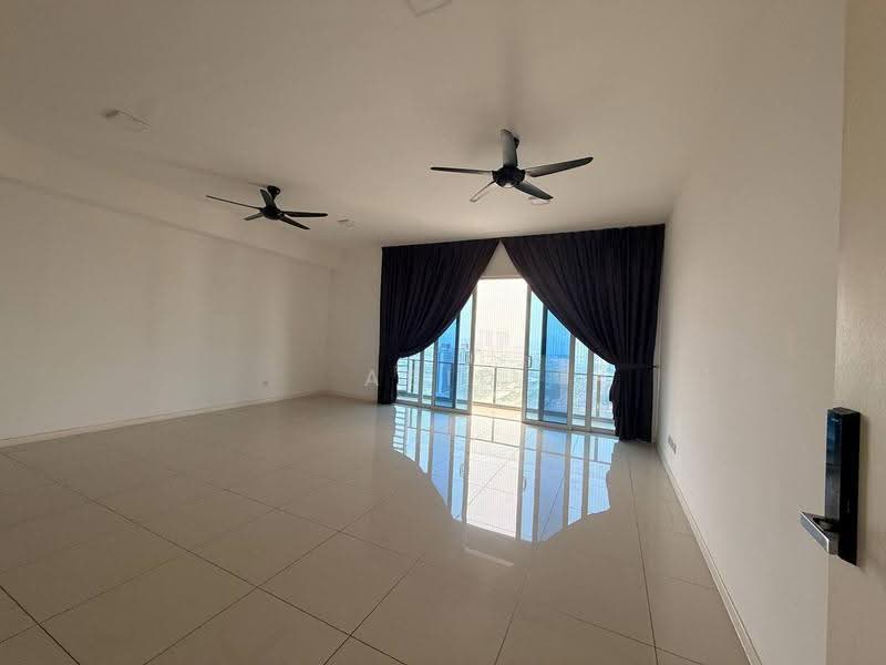 Kediaman Servis untuk Dijual di Clarita Tower @ Eco Sky - Abid Sabarudin - Living Room - PropertyGuru.com.my