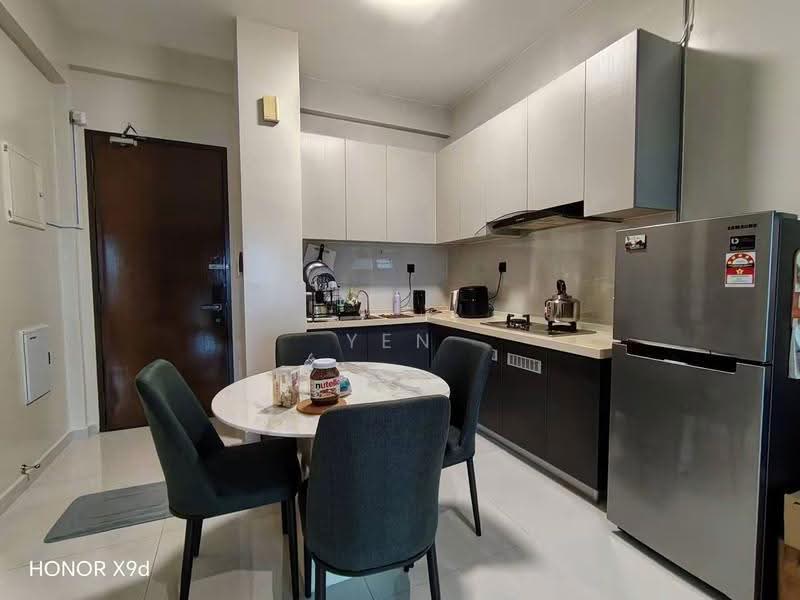 Condominium for Sale at Bay Point @ Country Garden Danga Bay - Yen Ma - Kitchen - PropertyGuru.com.my